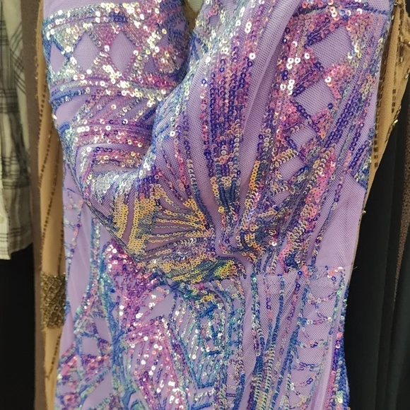 Lavender Sequin Strappy Evening Dress - Picture 7 of 9